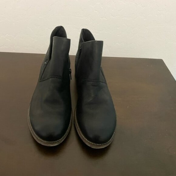 Josef Seibel Sienna 81 Bootie Size 41 (10-10.5US) NWOB black - Picture 2 of 5